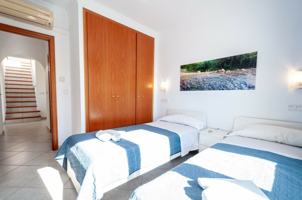Detached Villa Calpe Alicante - image 17