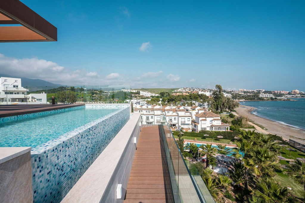 Penthouse Duplex Estepona Málaga - image 17