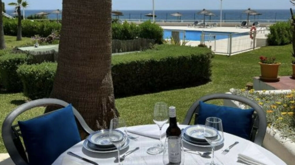 Townhouse Casares Málaga - image 17