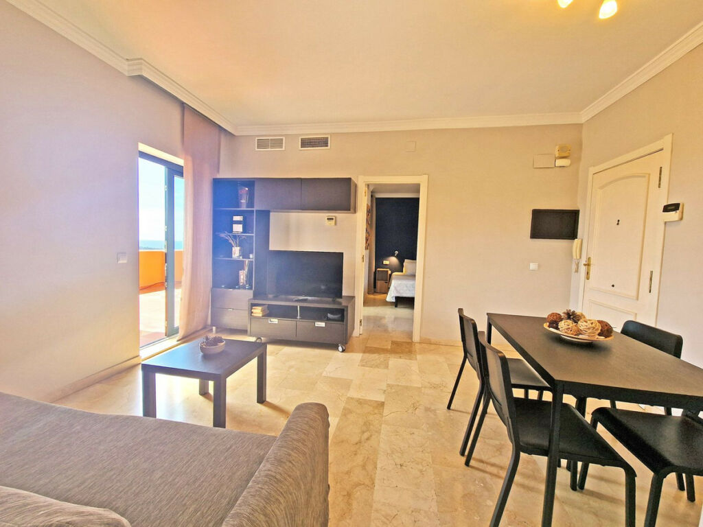 Penthouse Elviria Málaga - image 16