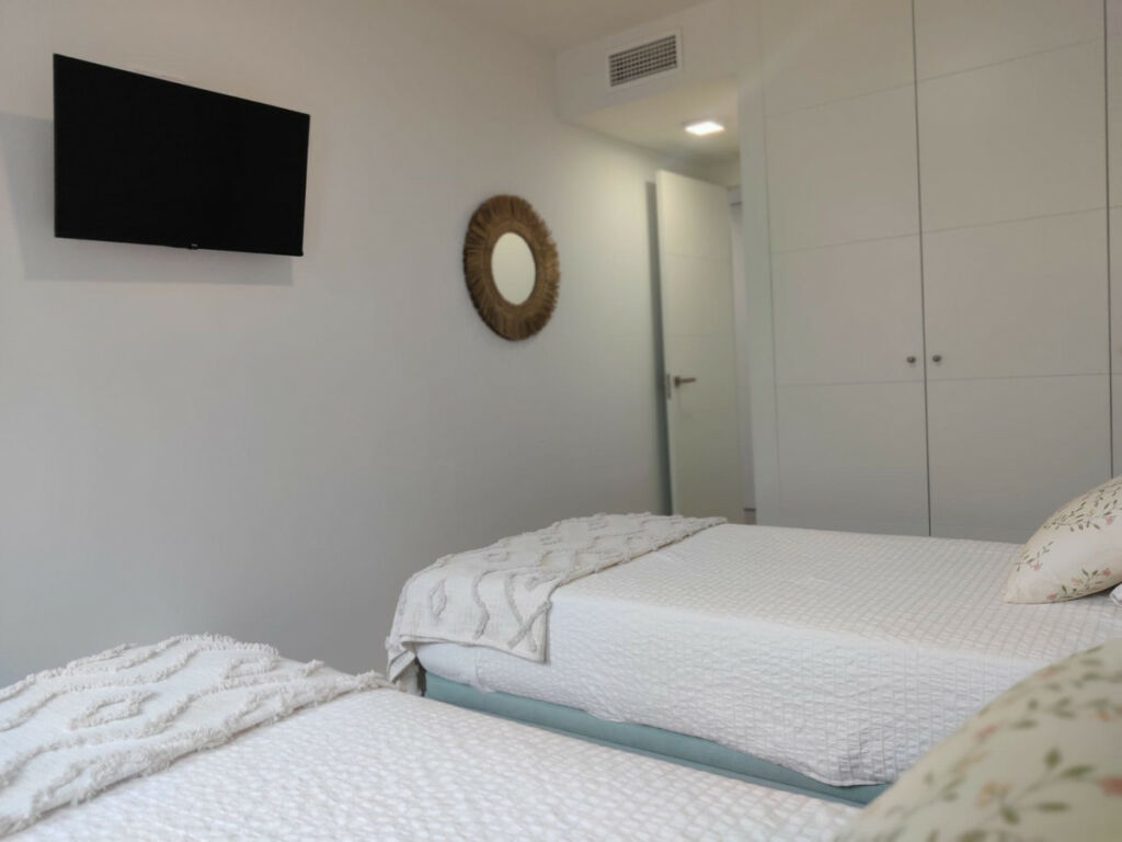 Middle Floor Apartment Finestrat Alicante - image 18