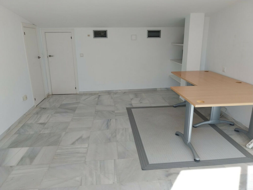 Townhouse San Pedro de Alcántara Málaga - image 17