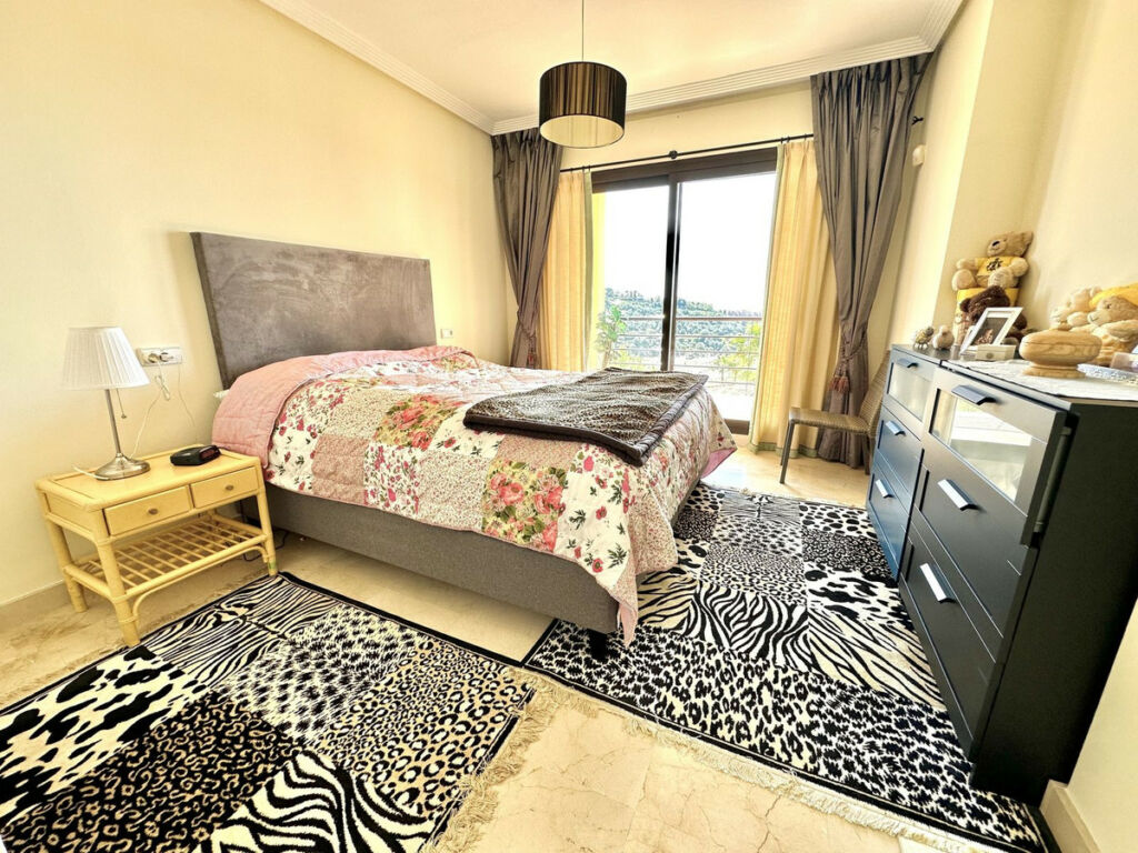 Middle Floor Apartment Los Arqueros Málaga - image 17