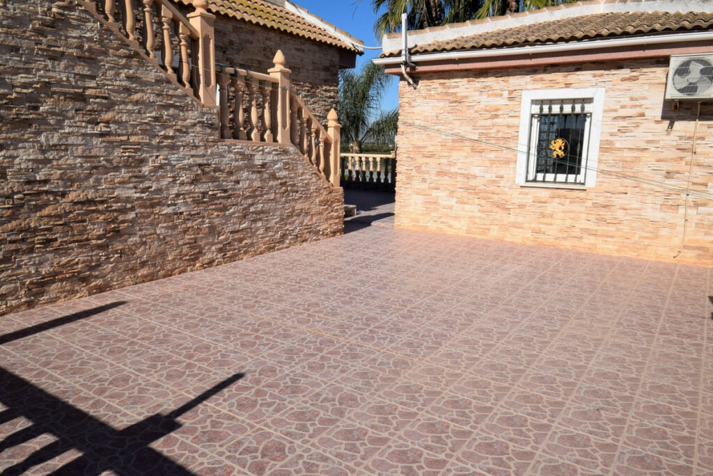 Detached Villa Guardamar del Segura Alicante - image 18