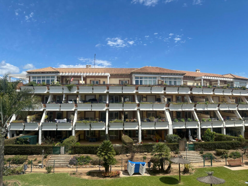 Ground Floor Apartment Riviera del Sol Málaga - image 18