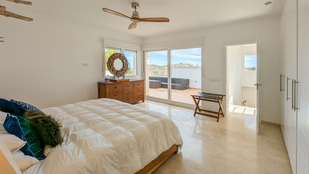 Detached Villa Javea Alicante - image 18