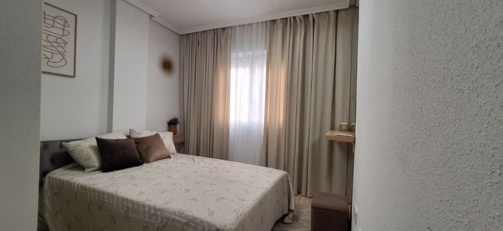 Middle Floor Apartment Torrevieja Alicante - image 18