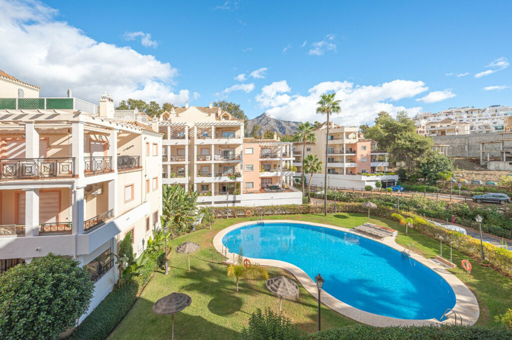 Ground Floor Apartment Nueva Andalucía Málaga - image 16