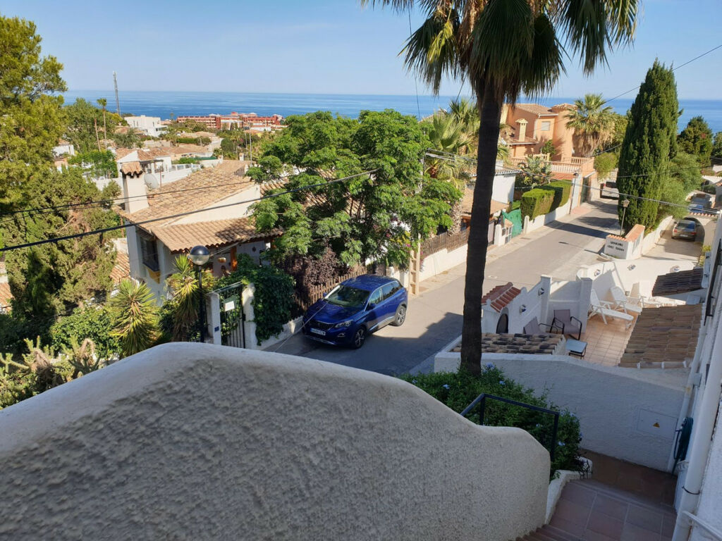 Middle Floor Apartment Benalmadena Málaga - image 18