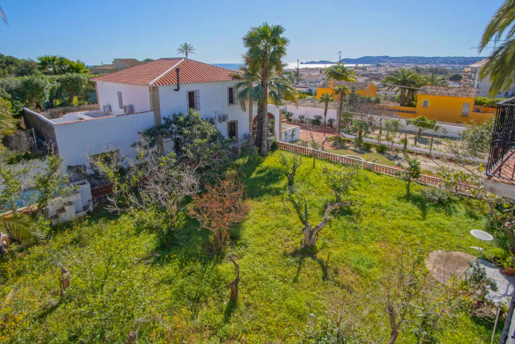 Detached Villa Javea Alicante - image 18