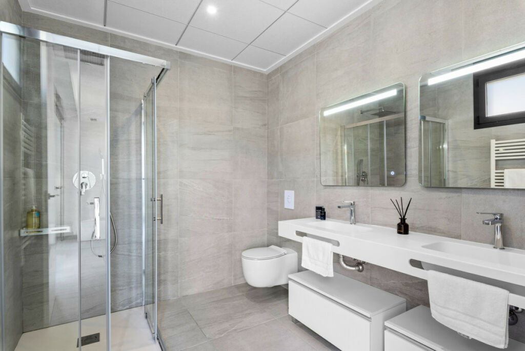 Detached Villa San Miguel de Salinas Alicante - image 16