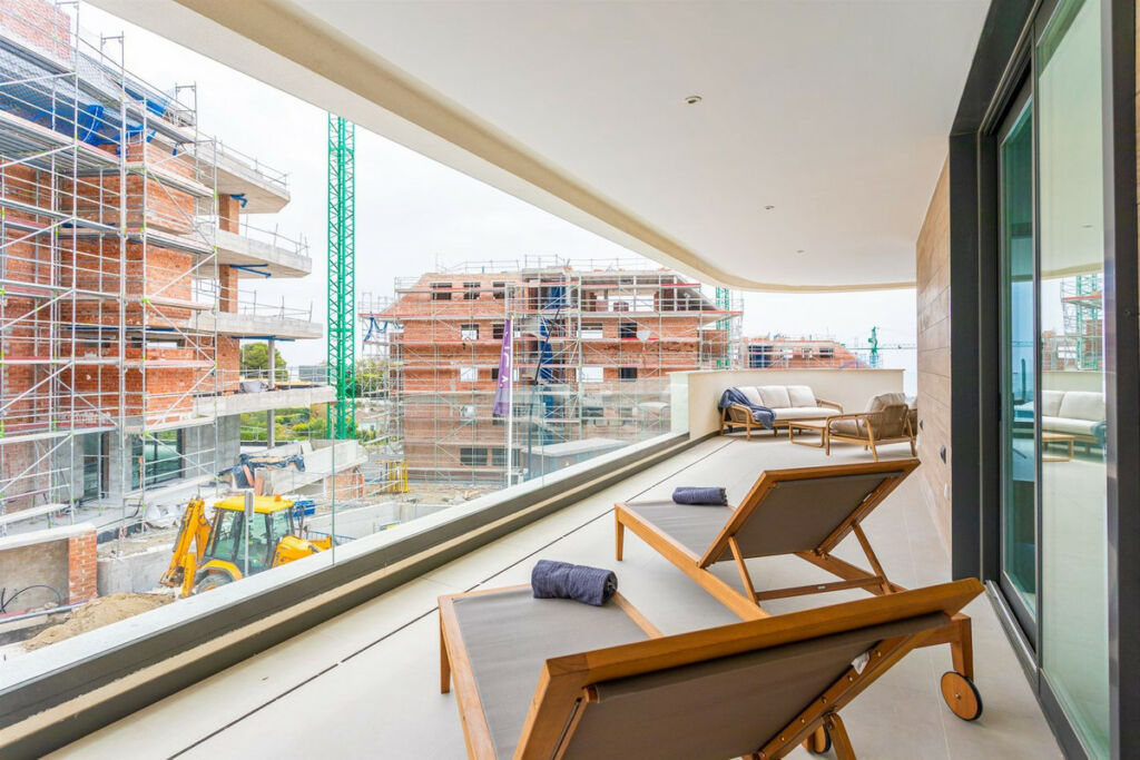 Middle Floor Apartment Fuengirola Málaga - image 18