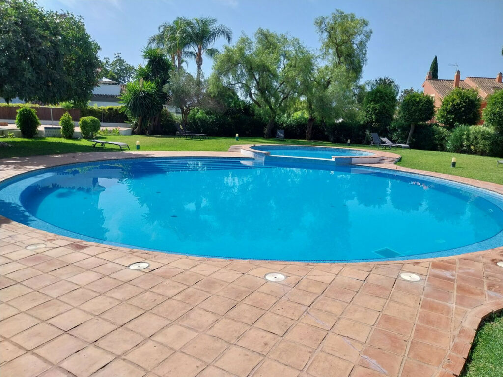Townhouse San Pedro de Alcántara Málaga - image 18