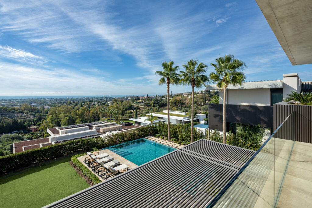 Detached Villa La Quinta Málaga - image 18