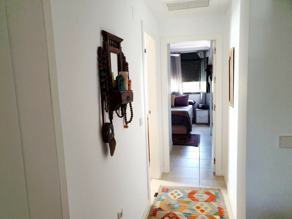 Middle Floor Apartment Estepona Málaga - image 18