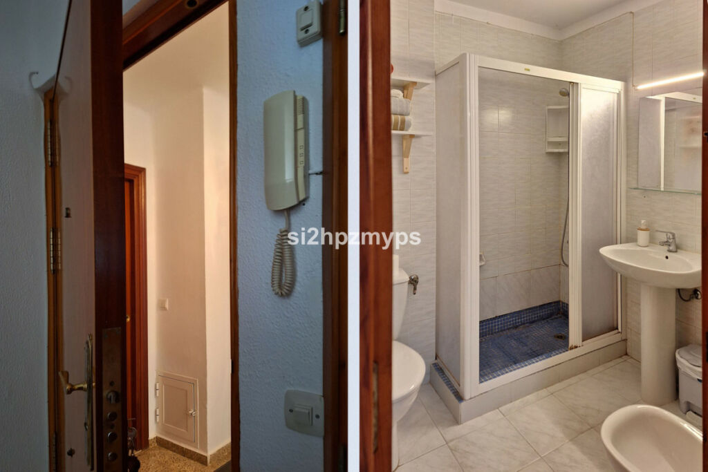 Top Floor Apartment Nerja Málaga - image 18