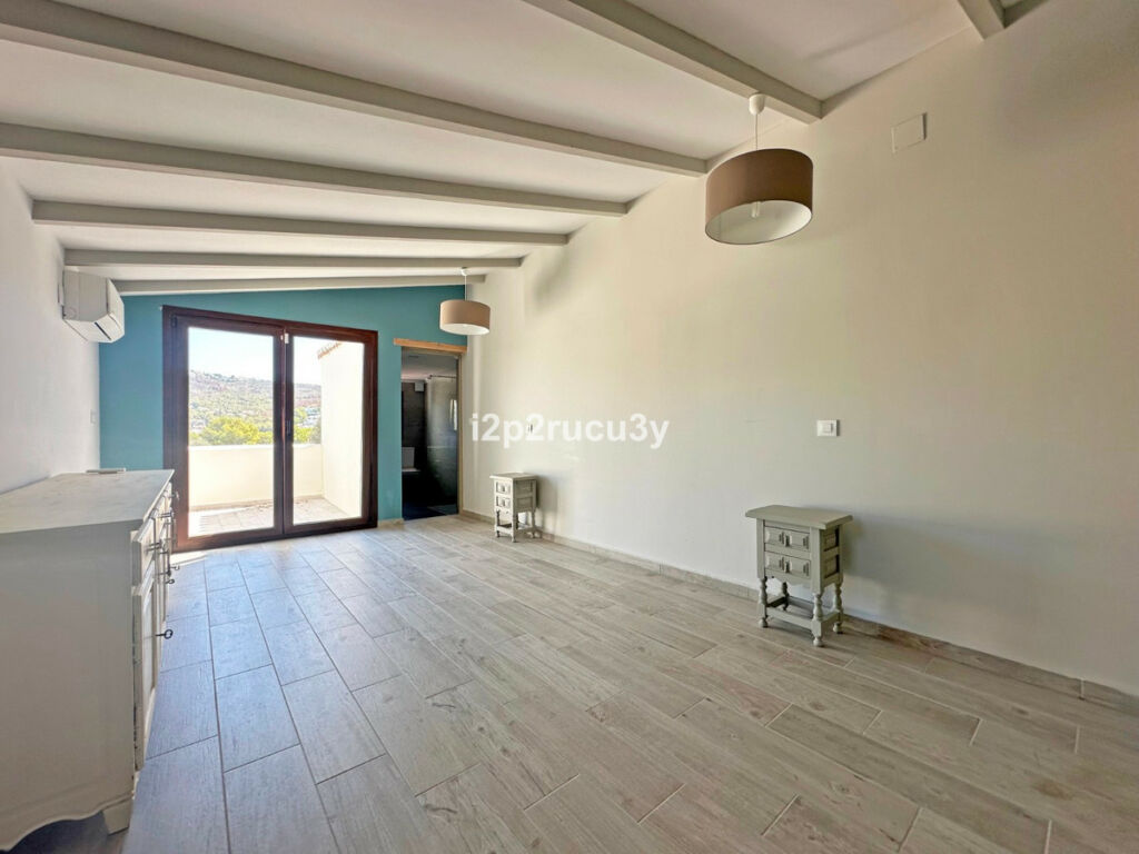 Detached Villa Moraira Alicante - image 18