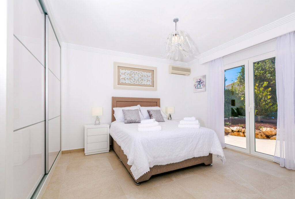 Detached Villa Javea Alicante - image 18