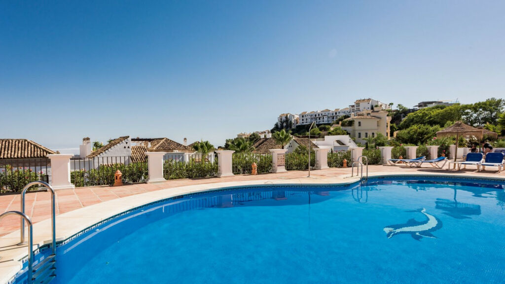 Middle Floor Apartment Los Arqueros Málaga - image 18