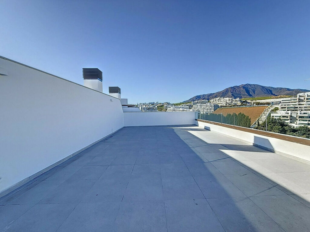 Penthouse Estepona Málaga - image 18