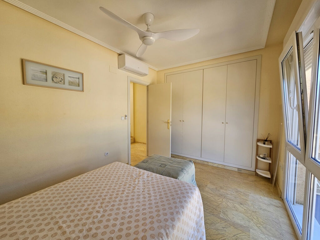 Detached Villa Cabo Roig Alicante - image 18