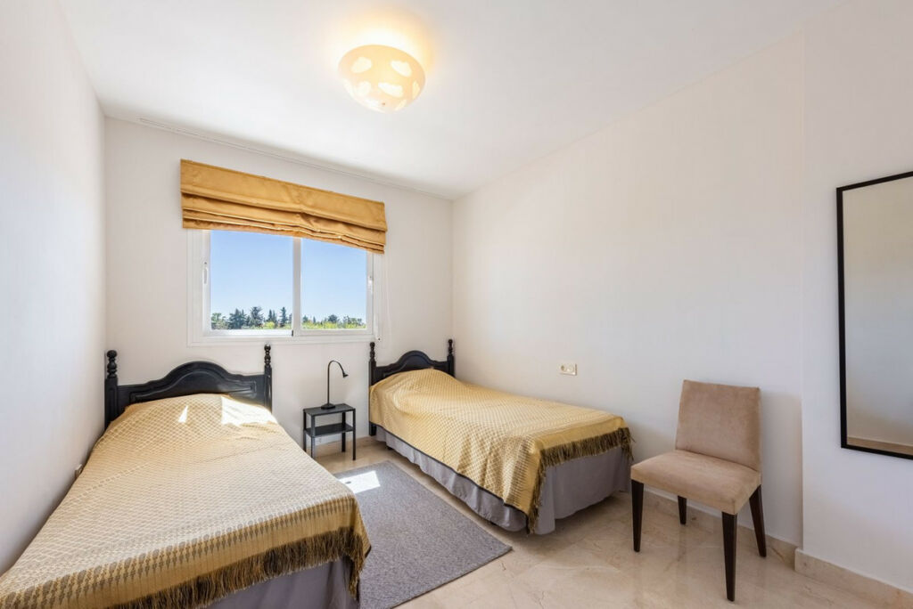 Penthouse Duplex Estepona Málaga - image 18