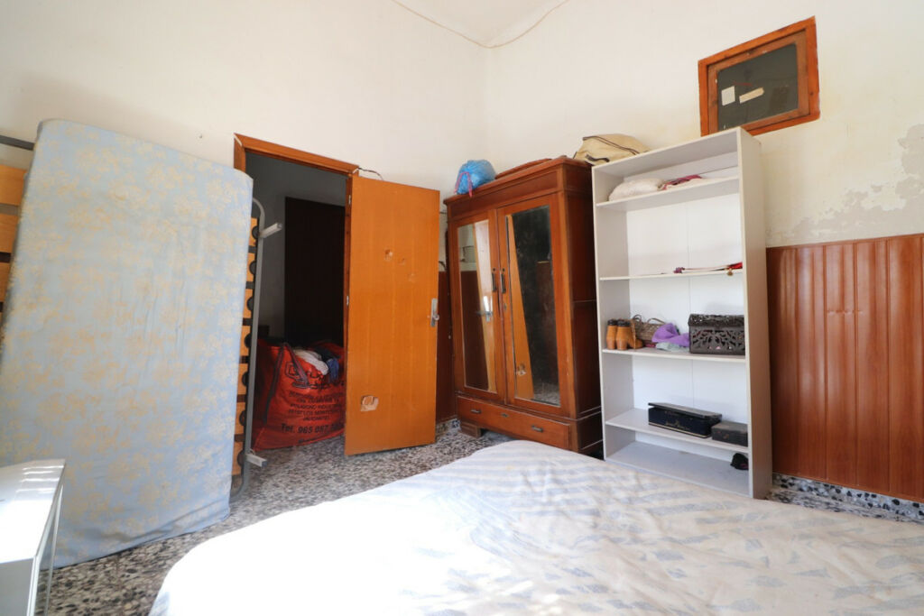 Detached Villa Heredades Alicante - image 19