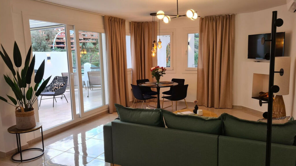 Middle Floor Apartment Benalmadena Costa Málaga - image 18