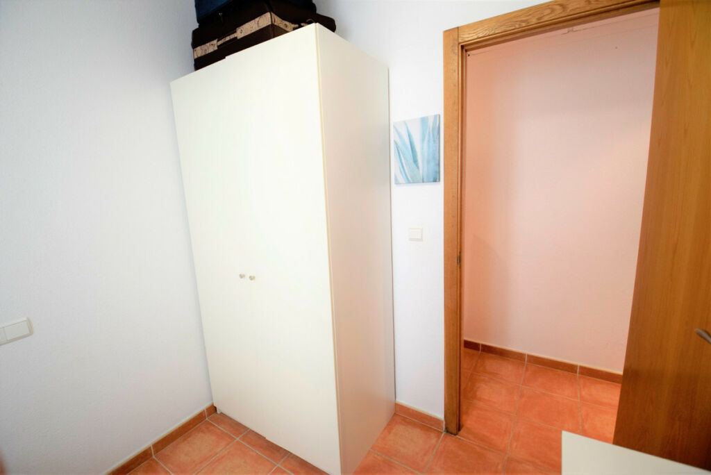 Middle Floor Apartment Guardamar del Segura Alicante - image 18
