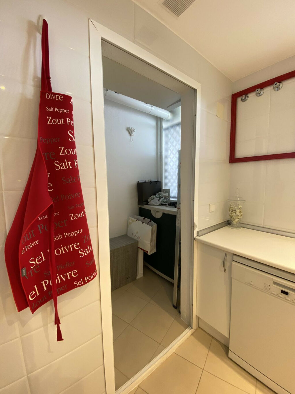 Middle Floor Apartment Puerto Banús Málaga - image 18