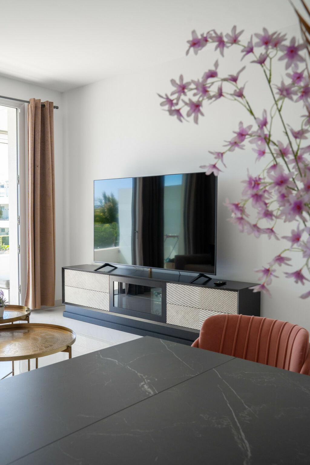 Middle Floor Apartment Estepona Málaga - image 13