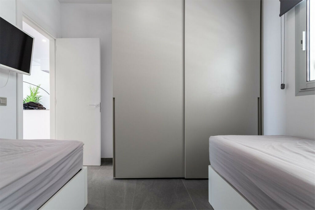 Penthouse Higueron Málaga - image 19