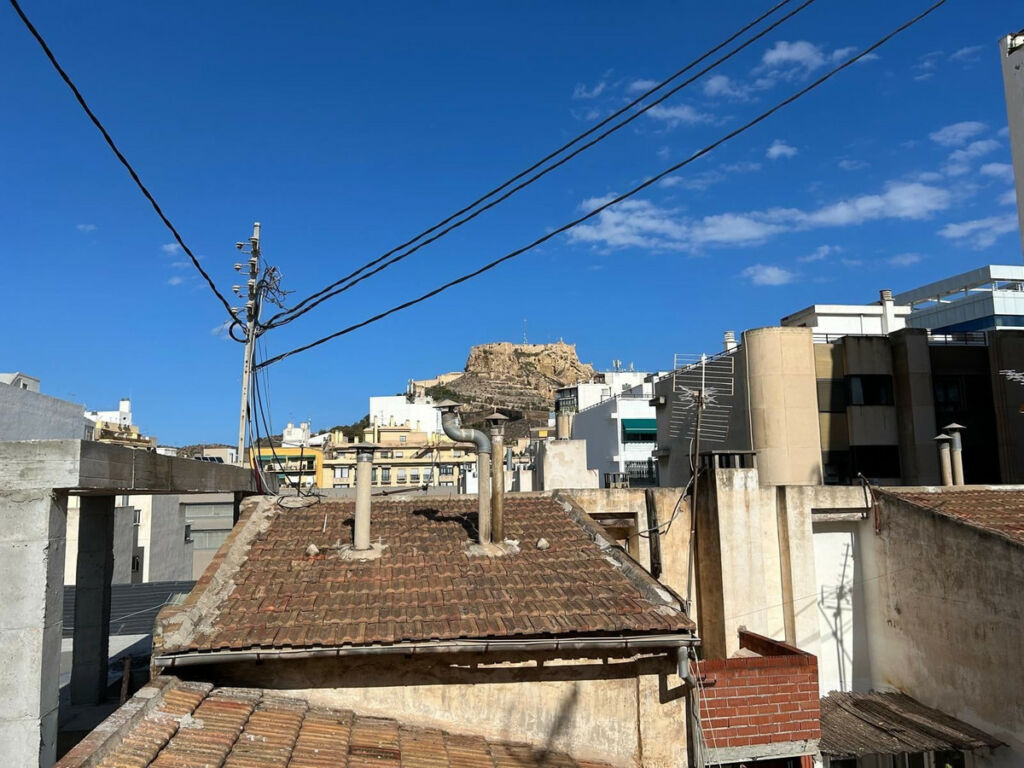 Middle Floor Apartment Alicante City Alicante - image 19
