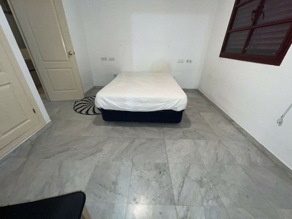 Ground Floor Apartment Estepona Málaga - image 19