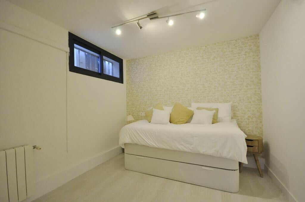Detached Villa Nueva Andalucía Málaga - image 18