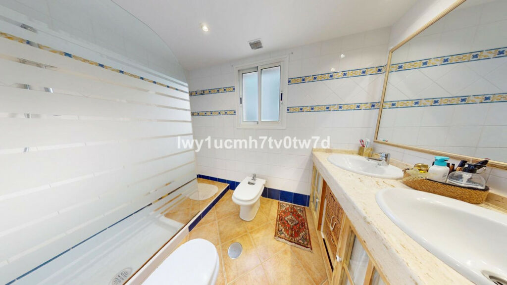 Middle Floor Apartment Fuengirola Málaga - image 19