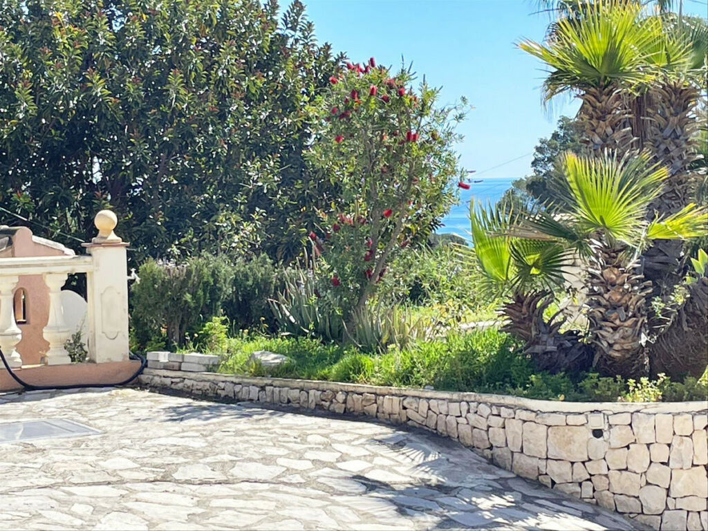 Detached Villa Benissa Alicante - image 19