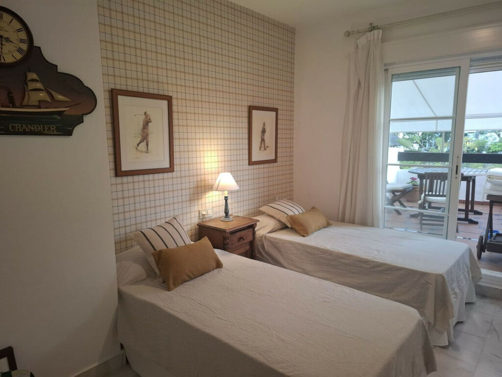 Middle Floor Apartment San Pedro de Alcántara Málaga - image 19