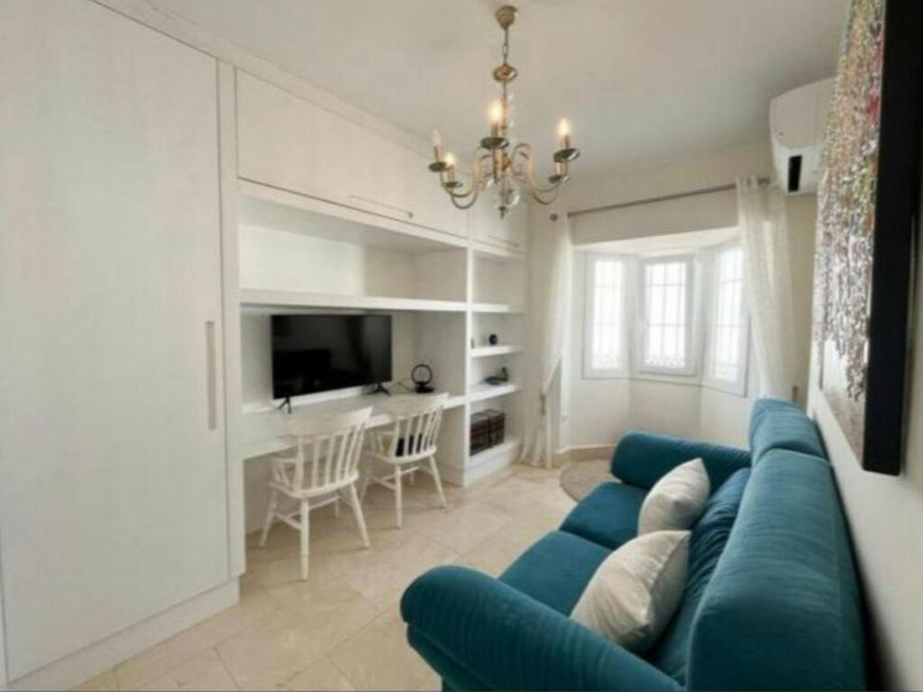 Detached Villa San Roque Cádiz - image 17