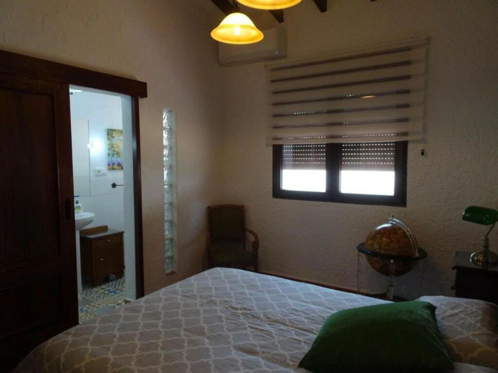 Detached Villa Cabo Roig Alicante - image 19
