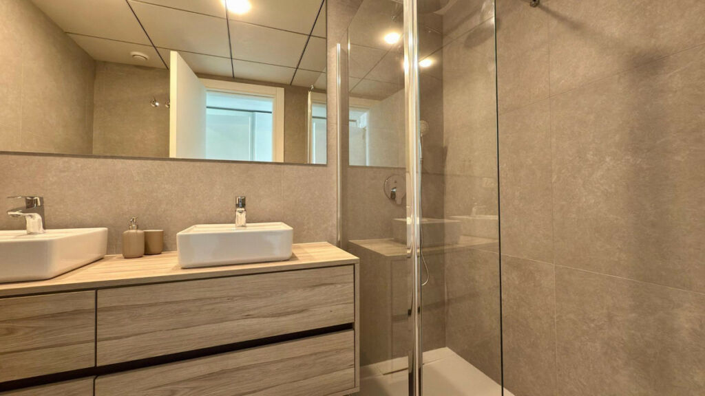 Middle Floor Apartment Finestrat Alicante - image 19