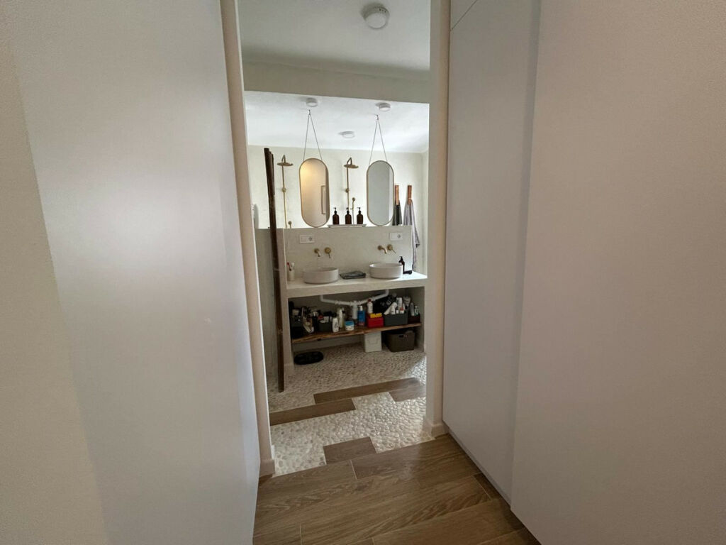 Middle Floor Apartment Alicante City Alicante - image 19