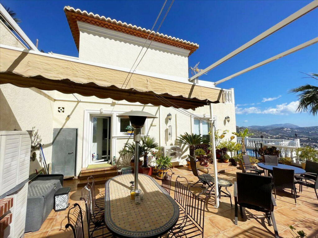 Detached Villa Calpe Alicante - image 19