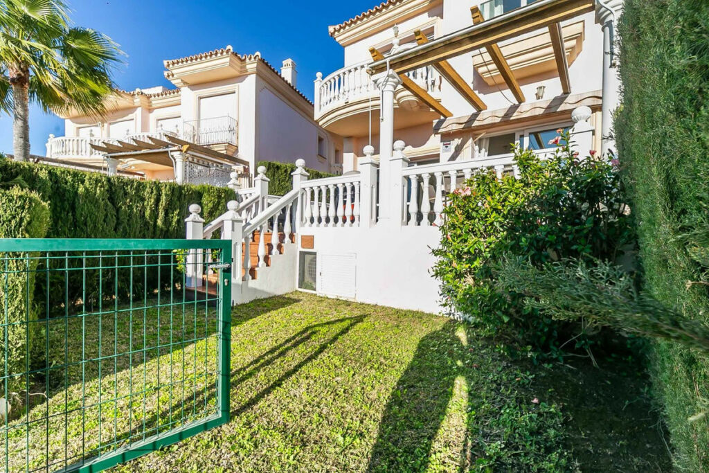 Townhouse Artola Málaga - image 19
