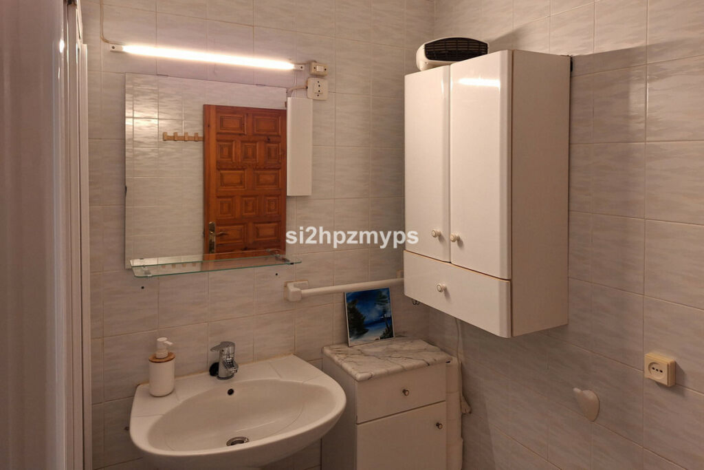 Top Floor Apartment Nerja Málaga - image 19
