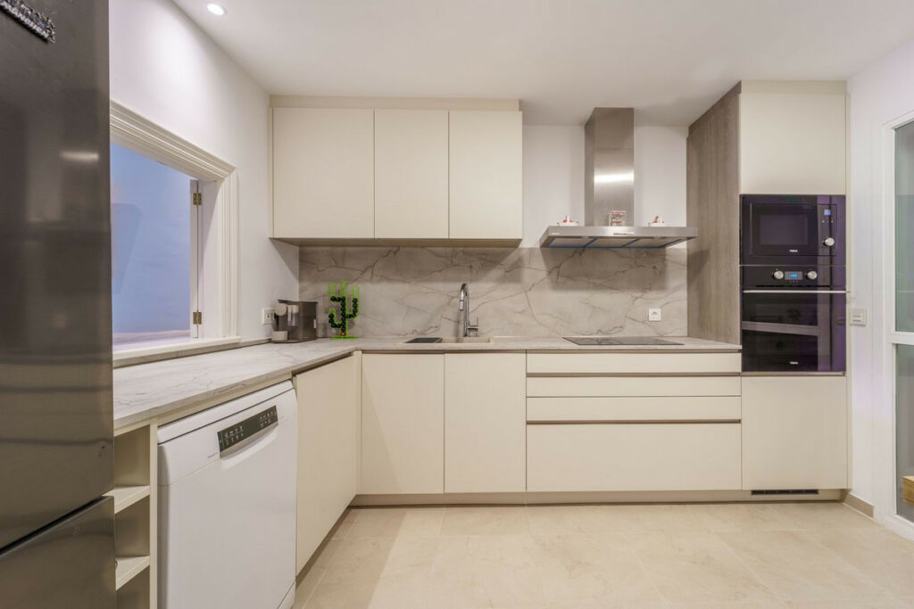 Ground Floor Apartment New Golden Mile Málaga - image 19