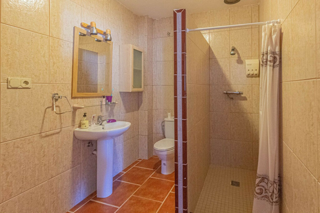 Detached Villa Sotogrande Cádiz - image 19