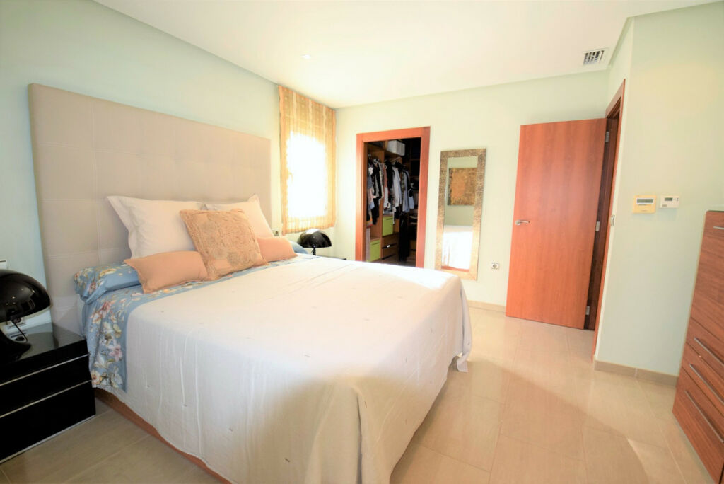 Townhouse Guardamar del Segura Alicante - image 19