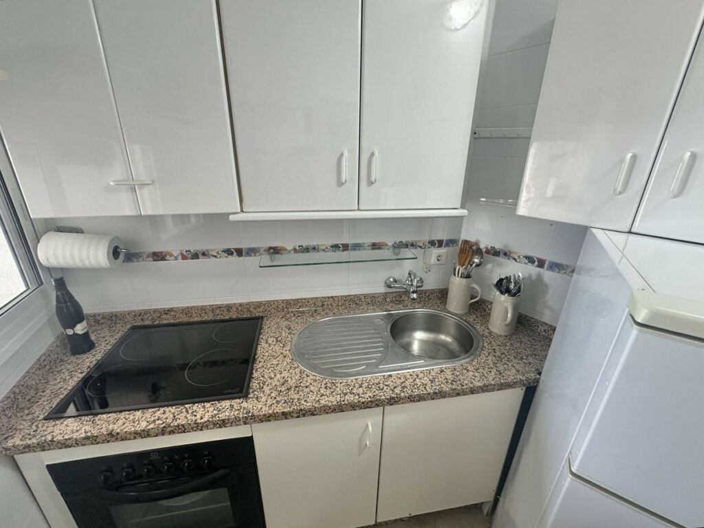 Middle Floor Apartment Fuengirola Málaga - image 20