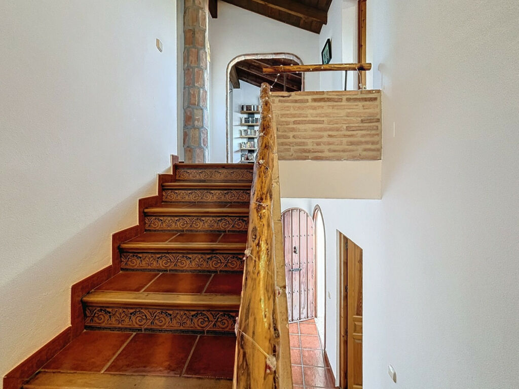 Detached Villa Almayate Málaga - image 19